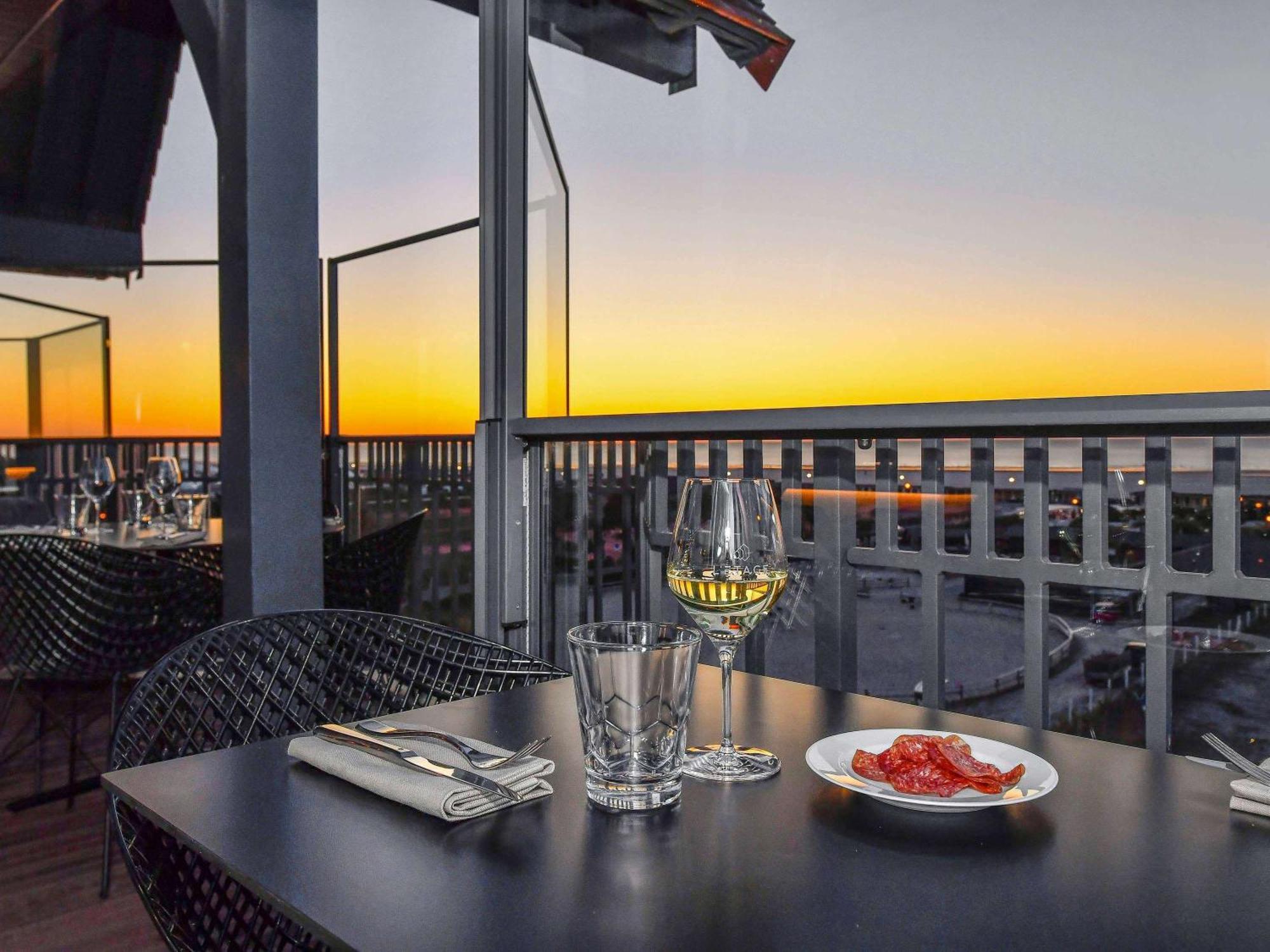 Novotel Deauville Plage Ngoại thất bức ảnh